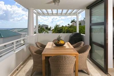 Luxury Villa Photo #8