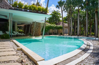 Luxury Villa Photo #6
