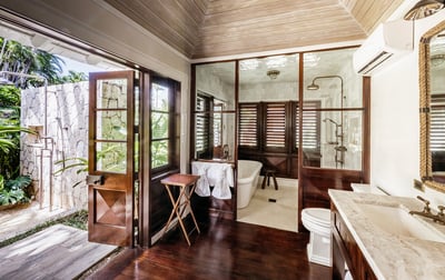 Luxury Villa Photo #23