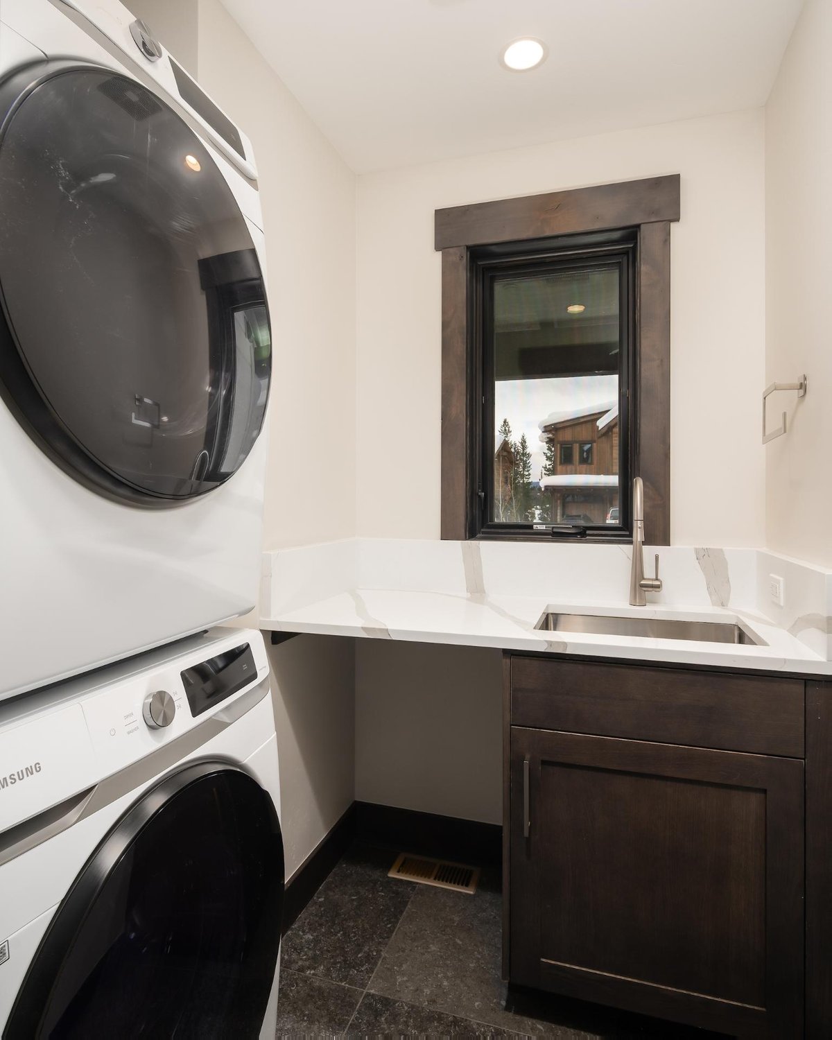 Spanish Peaks | Highlands Cabin 18