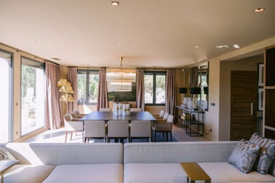Luxury Villa Photo #15