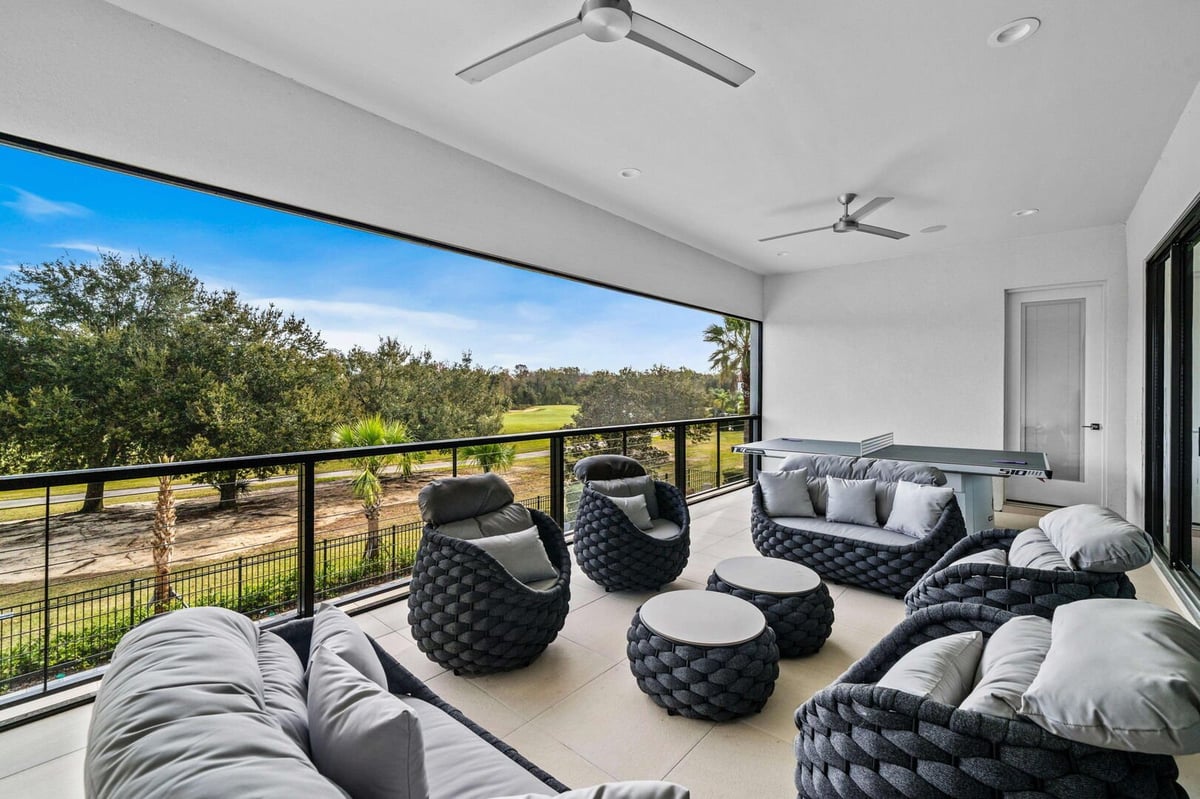 Paradise Palisade Estate