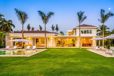 Luxury Villa Photo #2