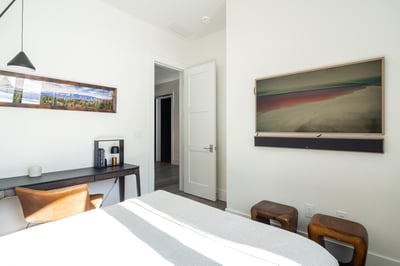 Luxury Villa Photo #18