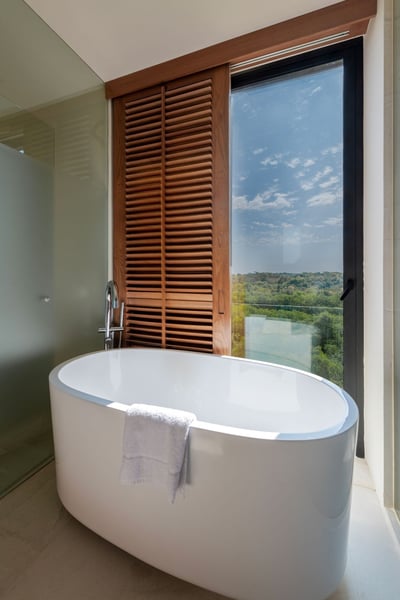 Luxury Villa Photo #22