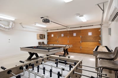 Jaguar Estate has a fully air-conditioned game room with a pool table, air hockey, ping pong, foosba