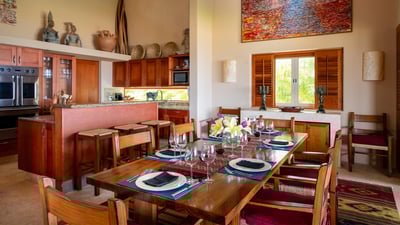 Luxury Villa Photo #11