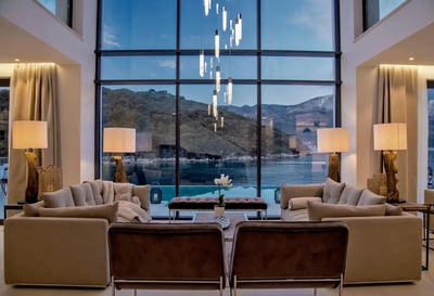 Luxury Villa Photo #26
