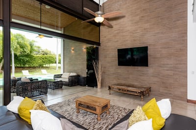 Luxury Villa Photo #7