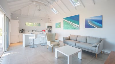 Luxury Villa Photo #12