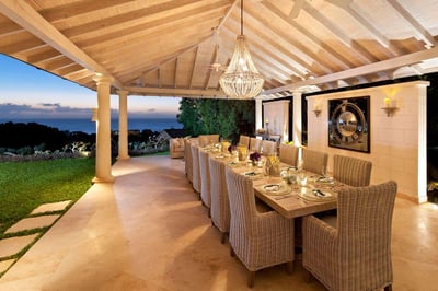 Luxury Villa Photo #3