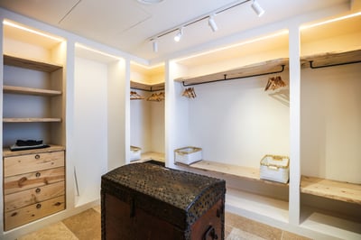 Luxury Villa Photo #34