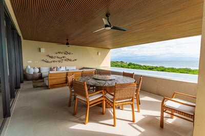 Luxury Villa Photo #5