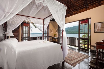 Luxury Villa Photo #23