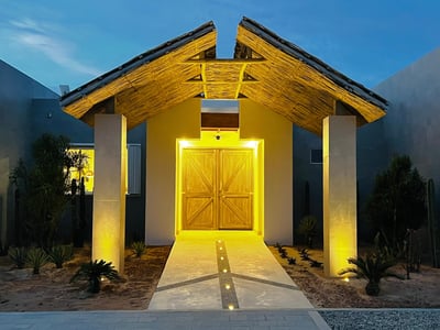 Luxury Villa Photo #37