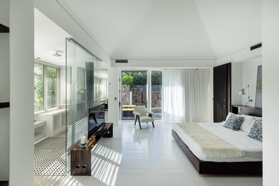 Luxury Villa Photo #25