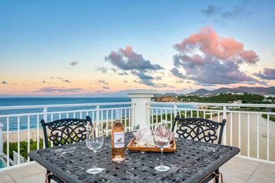 Luxury Villa Photo #9