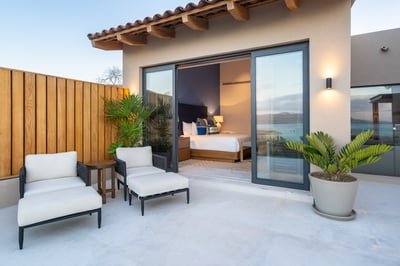 Luxury Villa Photo #23