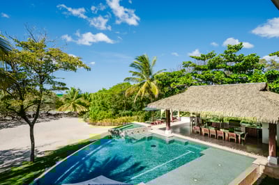 Luxury Villa Photo #10