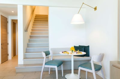 Luxury Villa Photo #4