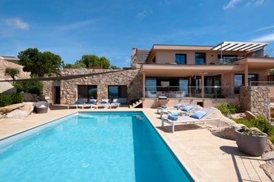 Luxury Villa Photo #5