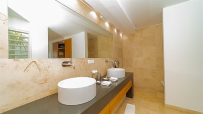 Luxury Villa Photo #45