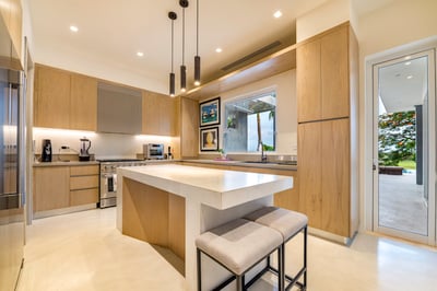 Luxury Villa Photo #21