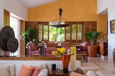 Luxury Villa Photo #16