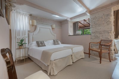 Luxury Villa Photo #57