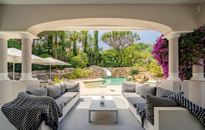Luxury Villa Photo #10