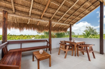 Luxury Villa Photo #10