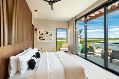 Luxury Villa Photo #24