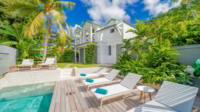 Luxury Villa Photo #3