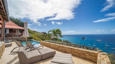 Luxury Villa Photo #6