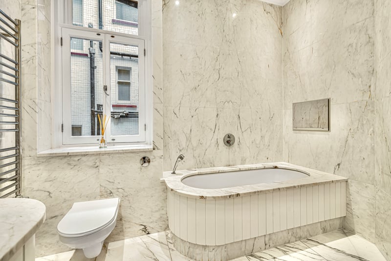 The Knightsbridge