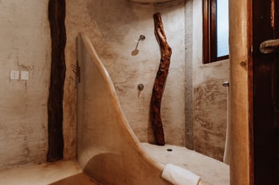Luxury Villa Photo #23