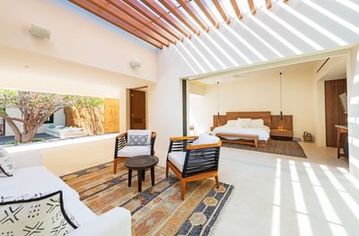 Luxury Villa Photo #44
