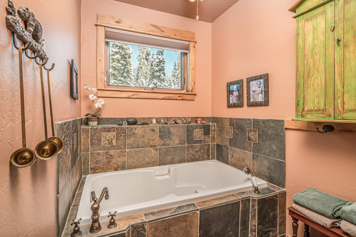 Moon Rider Ski Chalet Home rental - 39