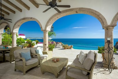 Luxury Villa Photo #7