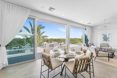 Luxury Villa Photo #10