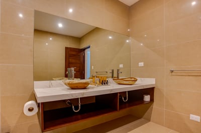 Luxury Villa Photo #85