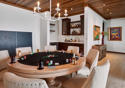 Luxury Villa Photo #13