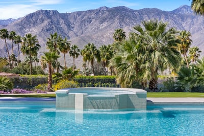 Luxury Villa Photo #9