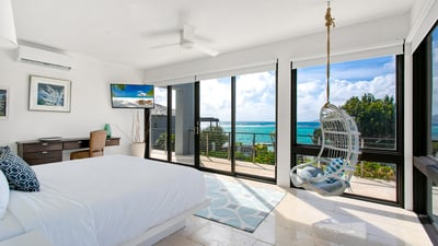Luxury Villa Photo #21