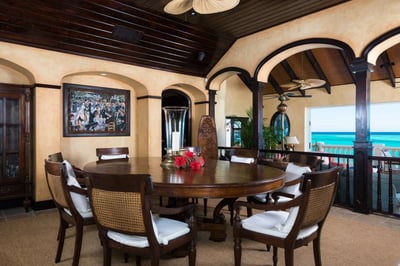 Luxury Villa Photo #3