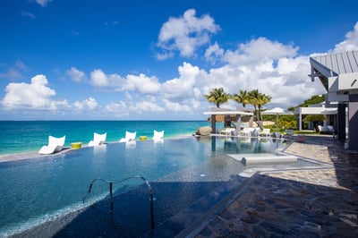 Luxury Villa Photo #9