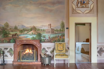 Luxury Villa Photo #32