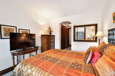 Luxury Villa Photo #16