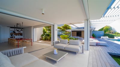 Luxury Villa Photo #24