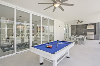 Luxury Villa Photo #13